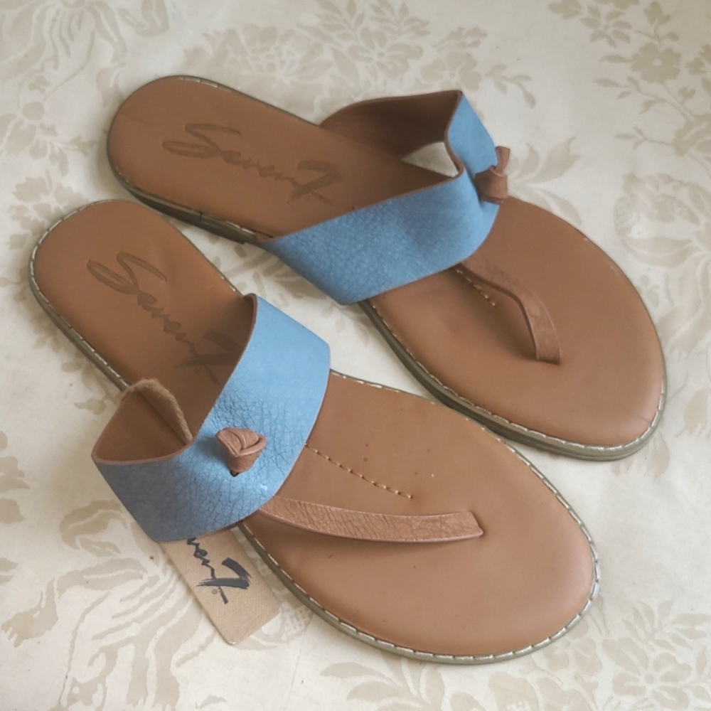 NWT Seven7 Thong Sandals
